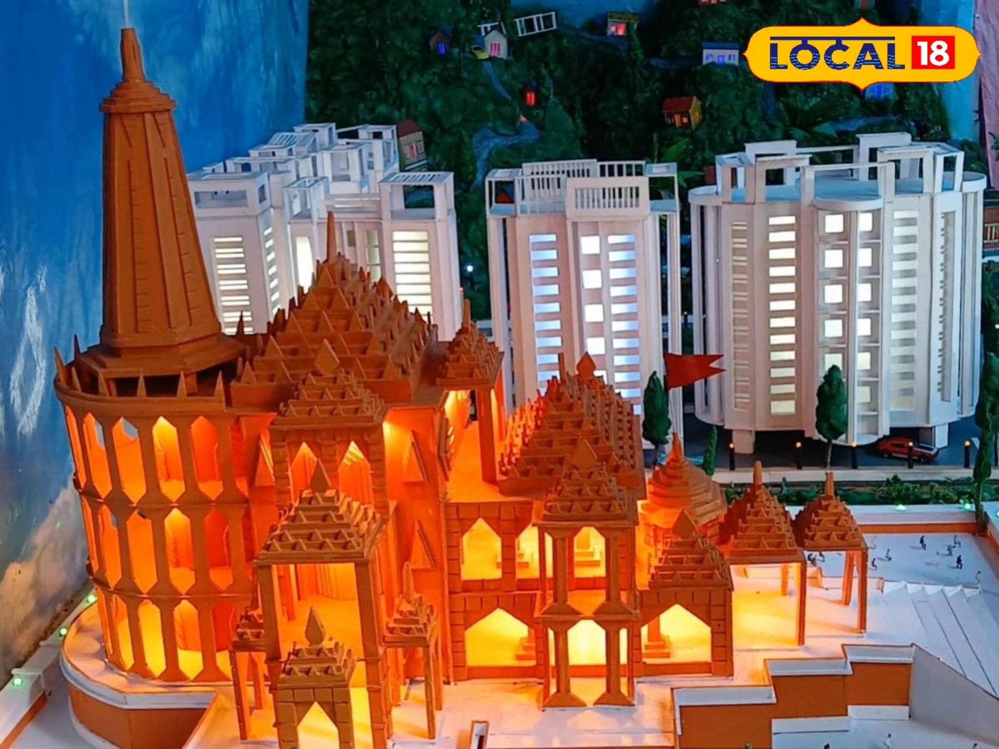 ঝুলনেও থিমের ছোঁয়া! শিলিগুড়িতে উঠে এল রাম মন্দির