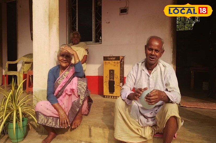 মানসিক শান্তি ,সাহচর্য এবং একরাশ গল্প আড্ডা ও হাসির মধ্যে দিয়ে দিন কাটছে প্রত্যেকের।