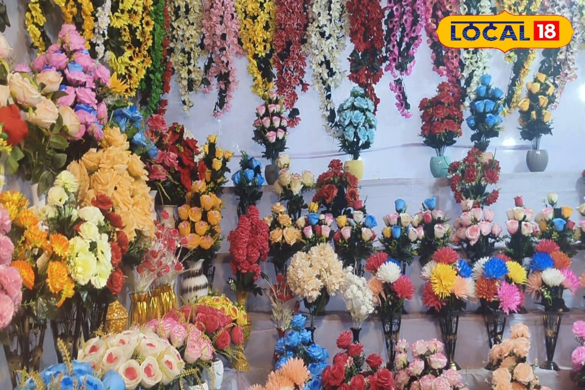 দেখতে একেবারে আসলের মত, বাড়ির অনুষ্ঠানে কৃত্রিম অর্কিড দিয়ে ঘর সাজান!