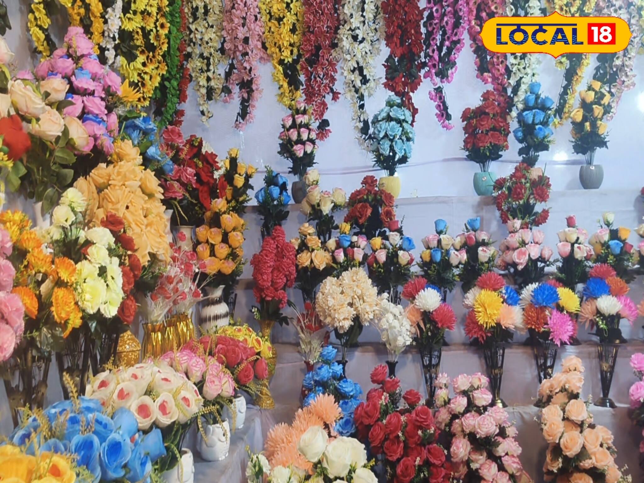 দেখতে একেবারে আসলের মত, বাড়ির অনুষ্ঠানে কৃত্রিম অর্কিড দিয়ে ঘর সাজান!