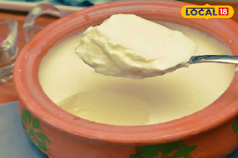 দ দই খেলে যেমন পেটের সমস্যা দূর হয়, তেমনি দইয়ে থাকে প্রচুর পরিমাণে ভিটামিন ডি যা শরীরে ভিটামিনের ঘাটতি মেটায়। 