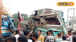 বেলডাঙায় দুটি গাড়ির মুখোমুখি সংঘর্ষ