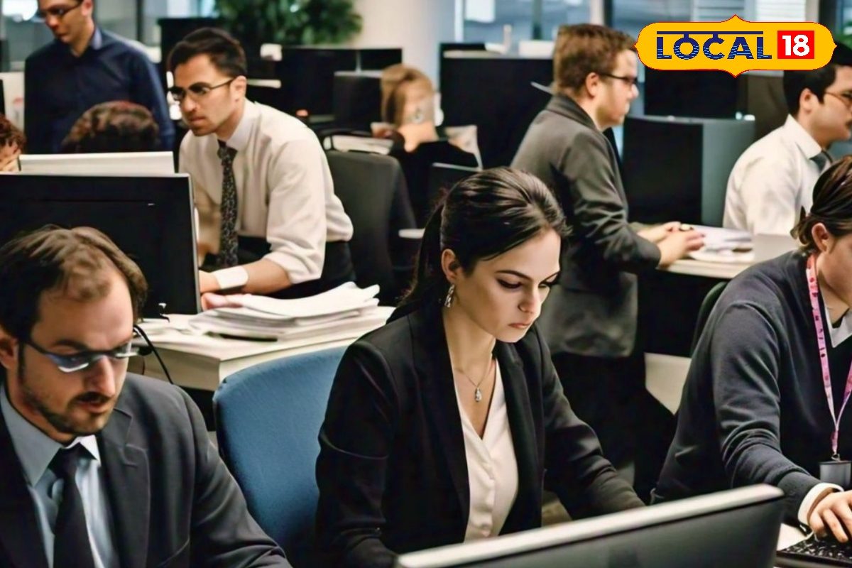 চাকরি খুঁজছেন? হাতের মুঠোয় এখন সুর্বণ সুযোগ! আজই আবেদন করুন চাকরি খুঁজছেন? হাতের মুঠোয় এখন সুর্বণ সুযোগ! আজই আবেদন করুন