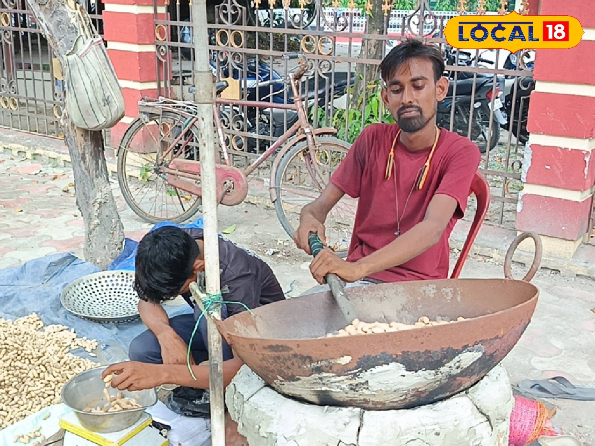 ভিন রাজ্যের সুস্বাদু বাদামের সম্ভার! কিনতে বিরাট ভিড়, কোথায় গেলে পাবেন