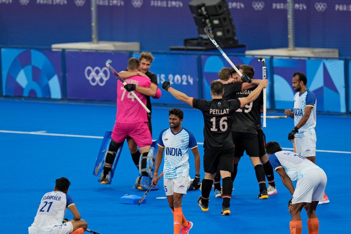 কাটল না ৪৪ বছরের খরা! হকির সেমিতে হার ভারতের, সুযোগ ব্রোঞ্জ জয়ের কাটল না ৪৪ বছরের খরা! হকির সেমিতে হার ভারতের, সুযোগ ব্রোঞ্জ জয়ের