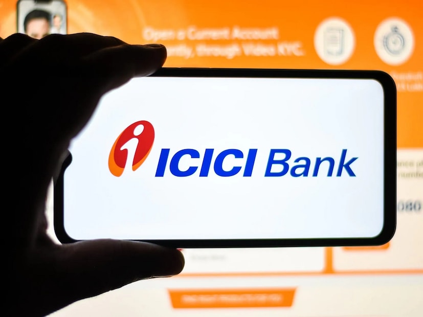 ১. ICICI Bank-এ এখন সাধারণ গ্রাহকদের জন্য ১৮৫ দিন থেকে ২৭০ দিনের মেয়াদে ফিক্সড ডিপোজিটের ক্ষেত্রে ৫.৭৫% সুদ অফার করা হচ্ছে।