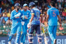শ্রীলঙ্কাকে বাগে পেয়েও হাতছাড়া করল ভারত! টিম ইন্ডিয়ার জয়ের টার্গেট ২৪১