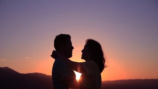 কলকাতার কাছে মধুচক্রের হদিস।