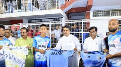 এনইসি বৈঠক ত্রিপুরায় অনুষ্ঠিত হতে চলেছে এনইসি বৈঠক ত্রিপুরায় অনুষ্ঠিত হতে চলেছে