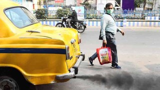 সাতটি কাজের দিনের মধ্যে ওই গাড়ির ধোঁয়া পরীক্ষা না করালে ১০ হাজার টাকা জরিমানা বাধ্যতামূলক