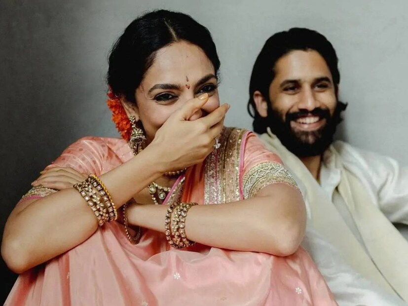 বরের বেশে নাগাকে দেখে সেই জল্পনার আগুনে ঘৃতাহুতি হয়। তা হলে কি সত্যিই বিয়ের প্ড়িঁতে বসবেন নাগা?