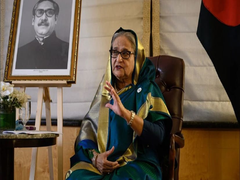 ঢাকা: শেখ হাসিনার বিরুদ্ধে ইন্টারপোলের রেড কর্নার নোটিস জারি করা হয়েছে বলে জানিয়েছেন ট্রাইব্যুনালের চিফ প্রসিকিউটর মো. তাজুল ইসলাম। রবিবার আন্তর্জাতিক অপরাধ ট্রাইব্যুনালের কার্যালয়ে সাংবাদিকদের এই কথা বলেন তিনি।