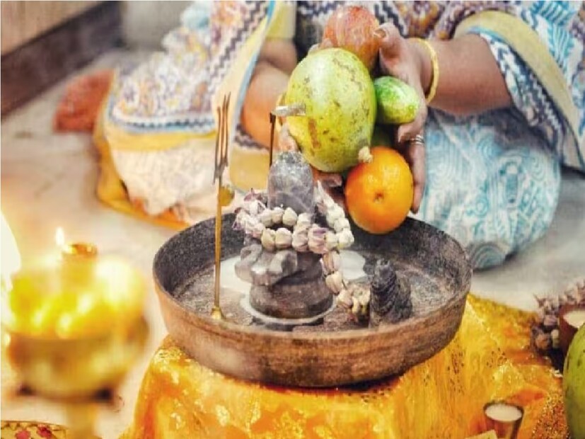 এই ধর্মীয় অনুষ্ঠানগুলির সূচনা এবং একজনের জীবনধারা, শরীর এবং শারীরিক সুস্থতার ওপর এগুলির প্রভাব বোঝা অপরিহার্য। ফলে নিজের মন থেকে সেই রীতি মেনে চলুন৷ Photo- Representative