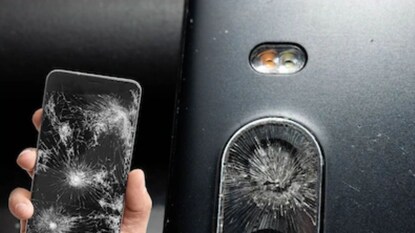 এই ৪ ভুলের কারণে ফোনের ক্যামেরা চিরতরে নষ্ট হয়ে যেতে পারে! তার মধ্যে দুটি ভুল তো আকছার হচ্ছে
এই ৪ ভুলের কারণে ফোনের ক্যামেরা চিরতরে নষ্ট হয়ে যেতে পারে! তার মধ্যে দুটি ভুল তো আকছার হচ্ছে