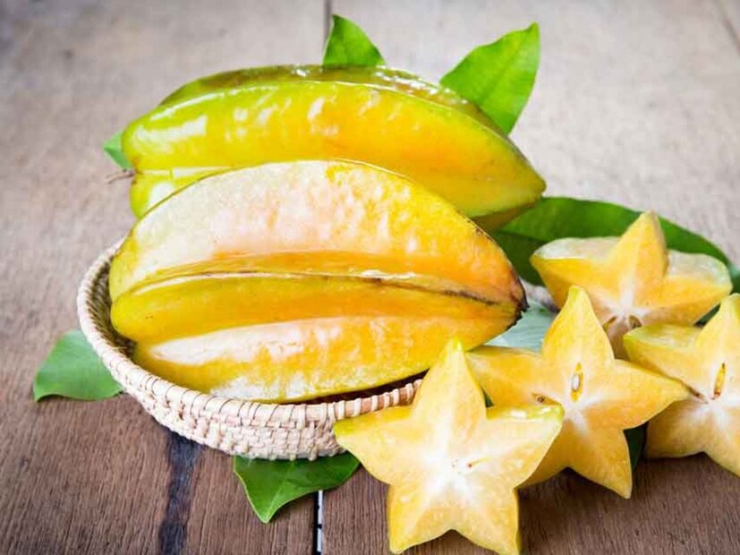 ওয়েবএমডির প্রতিবেদন অনুযায়ী, কামরাঙা ফল ভারতে প্রচুর পরিমাণে পাওয়া যায়। এই ফলের স্বাদ সম্পর্কে কথা বললে, ফলটি সরস এবং এর স্বাদ মিষ্টি এবং কিছুটা মশলাদার। ছোট ফলগুলি বড় ফলের চেয়ে বেশি ঝাঁঝালো হয়। কামরাঙার টক খুবই জনপ্রিয়।
