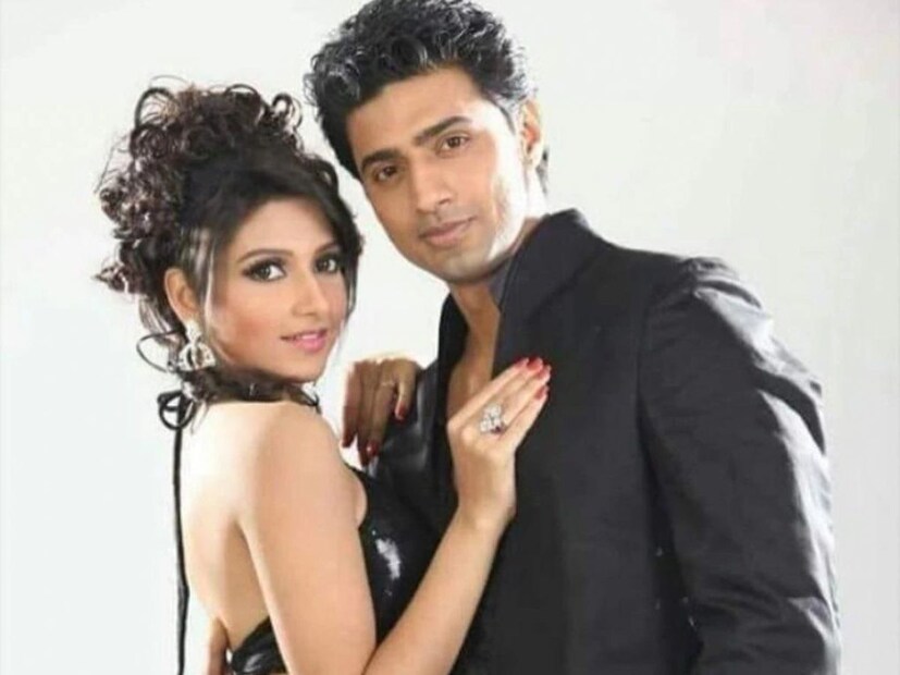 দেব ও শুভশ্রী গঙ্গোপাধ্যায়:  প্রথমবারের মতো ২০০৯ সালে ‘চ্যালেঞ্জ’ ছবিতে জুটি বাঁধেন দেব ও শুভশ্রী। শোনা যায়, সেই সিনেমা থেকেই ধীরে ধীরে সম্পর্ক হয় তাঁদের। তারপর দেব-শুভশ্রী একের পর এক হিট ছবি করেন। সেই তালিকায় রয়েছে 'পরাণ যায় জ্বলিয়া রে', 'রোমিও', 'খোকাবাবু'। তারপরেই তাঁদের ব্রেকআপ হয়। যদিও সম্পর্কে থাকাকালীন তাঁরা নিজেদের 'ভাল বন্ধু' বলতেন। আবার দেব-শুভশ্রী একসঙ্গে জুটি বাঁধে কৌশিক গঙ্গোপাধ্যায় পরিচালনায় ‘ধূমকেতু’-তে, ২০১৬ সালে। যদিও, বিভিন্ন অভ্যন্তরীণ কারণে এখন পর্যন্ত মুক্তি পায়নি সেই ছবি। এখন শুভশ্রী রাজ-ঘরনি। ২০১৮ সালে, পরিচালক রাজ চক্রবর্ত্তীকে বিয়ে করেন শুভশ্রী গঙ্গোপাধ্যায়। সে এখন এক পুত্র সন্তানের মা। অন‍্যদিকে, দেব নিজের প্রযোজক সংস্থা শুরু করেন। বর্তমানে, তিনি মডেল-অভিনেত্রীর রুক্মিণী মৈত্রের সঙ্গে সম্পর্কে আছেন।