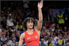 Vinesh Phogat: রুপোর মেডেল কি পাবেন ভিনেশ, কোর্ট অফ আর্বিট্রেশন কী জানাল