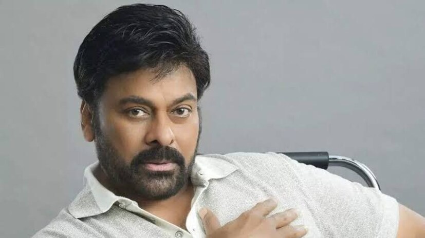  নব্বইয়ের দশকের এক বিখ্যাত অভিনেতার সঙ্গেও তেমনই কিছু দেখা গিয়েছিল। এই অভিনেতা বলিউডে মাত্র তিনটি ছবি করেছিলেন এবং তারপরে তিনি পারিশ্রমিকের ক্ষেত্রে অমিতাভকে কড়া টক্কর দিয়েছিলেন। আজ তিনি আর বলিউডের ছবিতে কাজ করতে পছন্দ করেন না, এবং বর্তমানে তাঁর আয় কোটি কোটি টাকা।