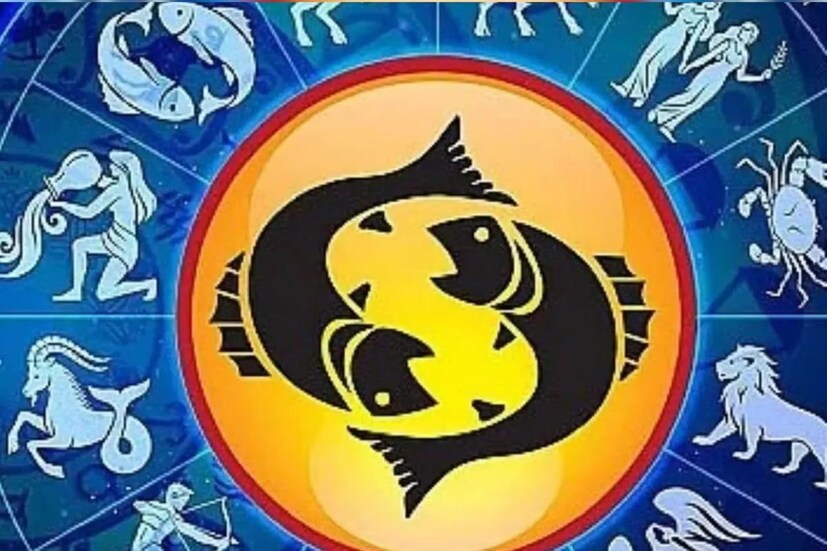 মীন রাশির জাতক জাতিকাদের জন্যও মহাঅষ্টমী দারুণ হতে চলেছে৷ সমাজে সম্পদ, প্রতিপত্তি এবং সবকিছু পাবে। ব্যবসায়িক দৃষ্টিকোণ থেকে, সময়টি প্রচুর লাভজনক হতে চলেছে। নতুন চাকরি পেতে পাওয়ার সম্ভাবনা রয়েছে৷