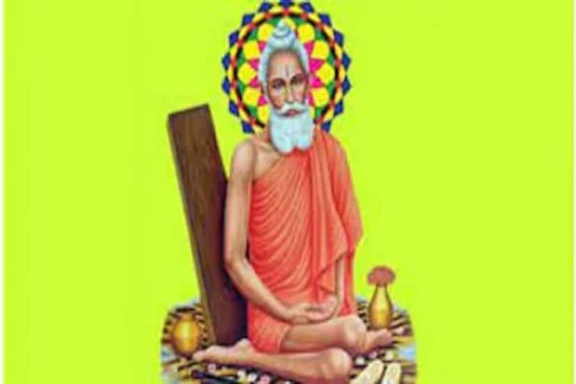 ভক্তদের প্রচলিত বিশ্বাস, জন্মাষ্টমীতে আবির্ভাব তিথিতে বাবা লোকনাথের পুজো করলে জীবন থেকে সব বাধাবিঘ্ন দূর হয়।