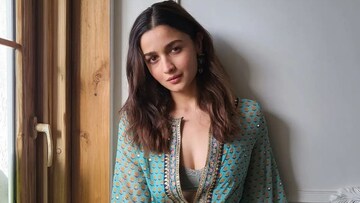 ‘জিগরা’-র বক্স অফিস কালেকশন নিয়ে এ কী মিথ্যা বললেন আলিয়া? বিঁধলেন দিব্যা খোসলা