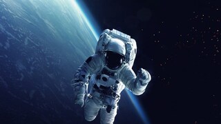 মহাকাশ থেকে তোলা হল বিদ্যুৎ চমকানোর ছবি