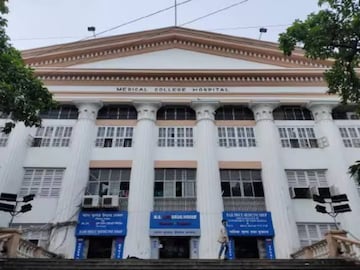 কলকাতা মেডিক্যাল কলেজ।