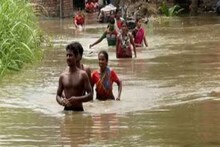 ভেঙেছে একাধিক বাঁধ, দক্ষিণবঙ্গে কড়া নাড়ছে বন্যা! ঘরছাড়া হাজার হাজার মানুষ