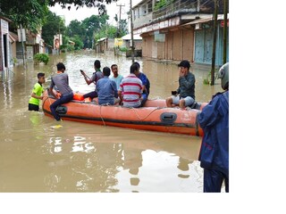 বানভাসি ত্রিপুরা, ত্রাণ শিবিরে আশ্রয় নিল দুর্গতরা