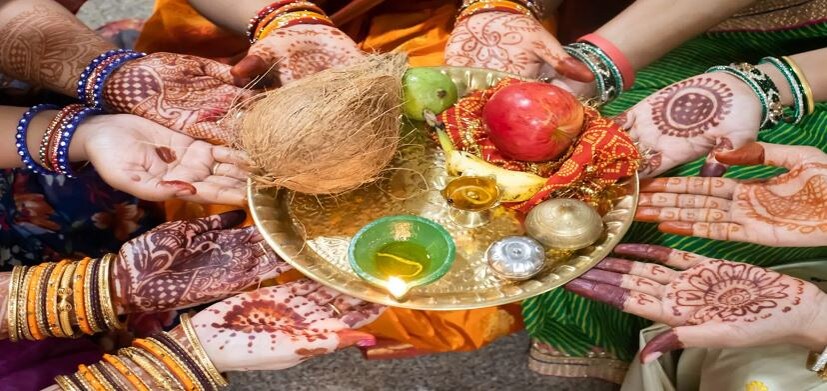 কী উপকারিতা?
হরিয়ালি তীজে উপবাস রাখলে মনের শান্তি ও আধ্যাত্মিক শুদ্ধি হয়। তা ছাড়া এটি স্বামী-স্ত্রীর মধ্যে ভালবাসা ও বিশ্বাস বাড়ায়।