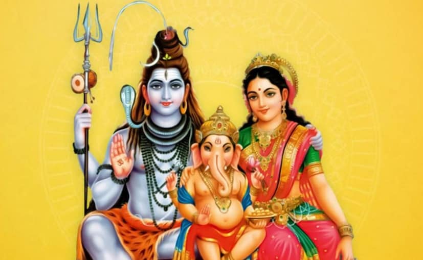 জ্যোতিষশাস্ত্র অনুসারে, হরতালিকা তীজের দিন যদি দেবাদিদেব মহাদেবকে ৫টি আকন্দ ফুল নিবেদন করা হয়, তাহলে আর্থিক অবস্থা মজবুত হয়।