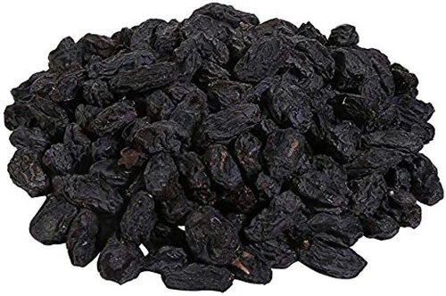 আয়ুর্বেদ বিশেষজ্ঞ ডাঃ দীক্ষা ভাবসার দাবি, &quot;কালো কিশমিশ উচ্চ রক্তচাপ কমাতে, রক্তাল্পতা দূর করতে এবং অন্যান্য অনেক স্বাস্থ্য উপকার করতে সাহায্য করে। ডাঃ ভাবসার আরও দাবি, এগুলি আমাদের ডায়েটে একটি দুর্দান্ত সংযোজন কারণ এগুলি আয়রন সমৃদ্ধ এবং অ্যান্টিঅক্সিডেন্টে পূর্ণ।&quot;