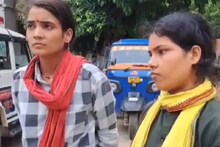 'রং নাম্বার' থেকে ৭ বছরের গোপন প্রেম! সংসার ছেড়ে পালিয়ে বিয়ে করেছেন এই দুই নারী