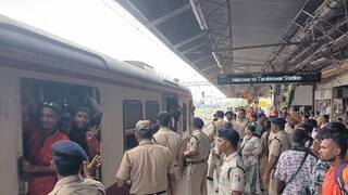 তারকেশ্বরে বিশেষ ট্রেন।