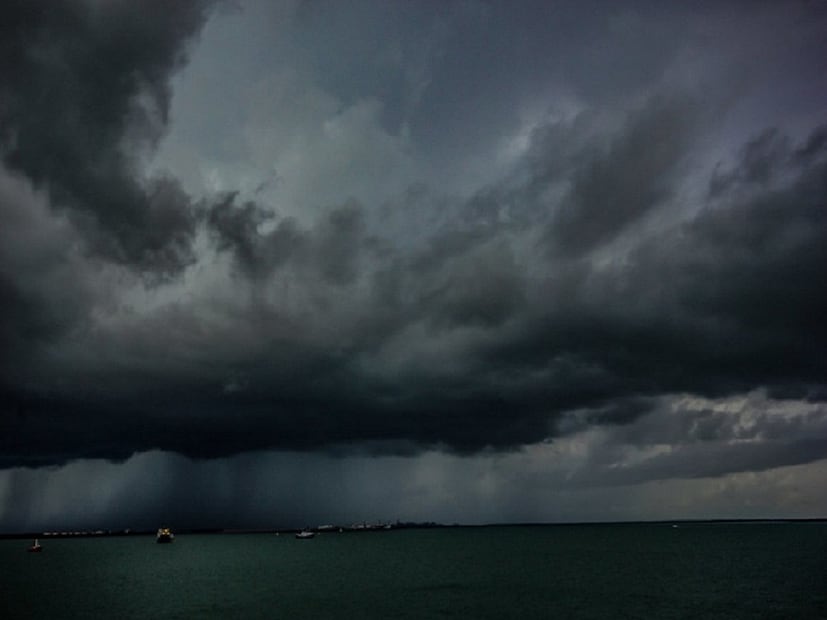 নিম্নচাপ তৈরি হওয়ার পরবর্তী ২৪ ঘণ্টায় এই এটি আরও শক্তিশালী হয়ে পশ্চিমবঙ্গ উত্তর-পশ্চিম দিকে এগোবে। গাঙ্গেয় পশ্চিমবঙ্গ অতিক্রম করে ঝাড়খণ্ডের দিকে এগিয়ে যাবে। 