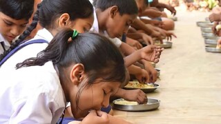 সরকারি স্কুলের খাবার খেয়ে অসুস্থ ৮০ পড়ুয়া! সরকারি স্কুলের খাবার খেয়ে অসুস্থ ৮০ পড়ুয়া!