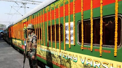 বন্ধ বাংলাদেশ রেল চলাচল বন্ধ বাংলাদেশ রেল চলাচল