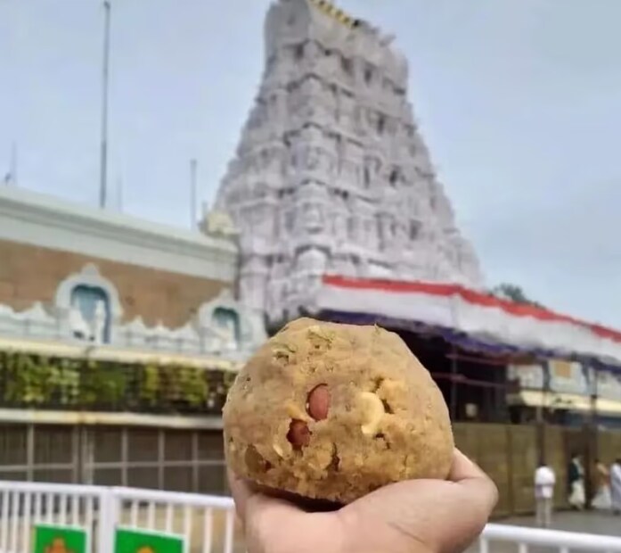 আসলে সমবায় সমিতিগুলির মধ্যে অলিখিত চুক্তি রয়েছে যে তারা একে অপরের বাজারে প্রবেশ করবে না যতক্ষণ পর্যন্ত কোম্পানি বা সমবায় চাহিদা মেটাতে সক্ষম হচ্ছে। আমূল অবশ্য দাবি করেছে, কর্ণাটকের অনেক শহরে বিশেষ করে বেঙ্গালুরুতে দুধের চাহিদা থাকলেও জোগান দিতে পারছে না মিল্ক ফেডারেশন। তাই ই-কমার্স প্ল্যাটফর্মের মাধ্যমে তারা দুধ বিক্রির সিদ্ধান্ত নিয়েছে।
