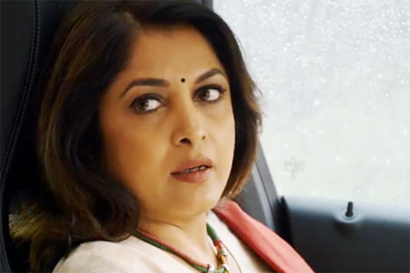 পরিচালক কে এস রবিকুমারের সঙ্গে অভিনেত্রীর সম্পর্ক কারও কাছে গোপন নয়। রাম্যা এবং কেএস রবিকুমার একসঙ্গে অনেক ছবিতে একসঙ্গে কাজ করেছেন। অভিনেত্রী ১৯৯৯ সালে 'পদয়াপ্পা' এবং 'পাট্টালি' ছবিতে একসঙ্গে কাজ করেছিলেন। এই ছবি থেকেই সুপরিচিতি পেয়েছেন এই অভিনেত্রী। ২০০২ সালে, রবিকুমার তাকে 'পঞ্চান্তর' ছবিতে একটি ভিন্ন চরিত্রে দেখান।
