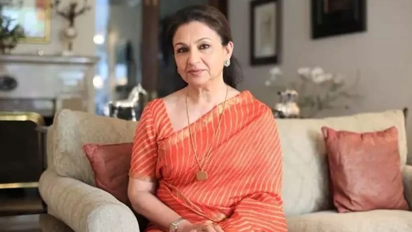 সোহা জানান, আজও তাঁর মা বাড়ির অ্যাকাউন্টের খেয়াল রাখেন৷ অর্থাৎ সংসার চালানোর জাবতীয় খরচ কোথায় কী হবে, তিনি সেটা করেন৷ এবং সবকিছু যেন ঠিকঠাকভাবে করা হয় তা নিশ্চিত করেন। সোহা আরও জানান, তাঁর মা, শর্মিলা, প্রতিদিনের খরচের হিসেব রাখেন। প্রতিটি টাকার হিসেব করেন শর্মিলা, এমনই জানা গিয়েছে৷ 