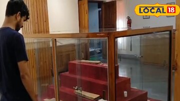 তালপাতায়