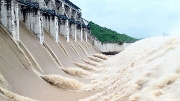 তরল পদার্থের প্রবাহ পরিমাপ করা হয় কিউসেকের মাধ্যমে। প্রতি সেকেন্ডে এক ঘন ফুটে মধ্যে দিয়ে কতটা জল বা তরল প্রবাহিত হচ্ছে, তা বুঝতে কিউসেকের ব্যবহার করা হয়।