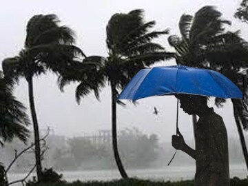 ঘনাচ্ছে গভীর নিম্নচাপ! ভোল পাল্টে যাবে দক্ষিণের আবহাওয়ার, বৃষ্টি কবে থেকে?