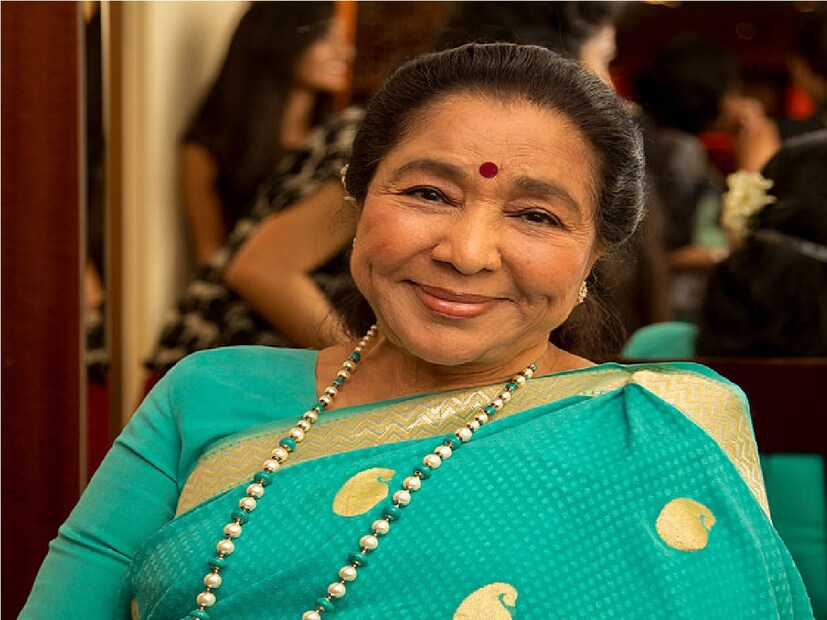 বলিউড সঙ্গীত জগতের বহুমুখী এবং অন্যতম শ্রেষ্ঠ গায়িকা আশা ভোঁসলের কথা বলা হচ্ছে৷  তিনি  প্রায় আট দশক ধরে সিনেমার প্লে ব্যাক পাশাপাশি ব্যক্তিগত অ্যালবামের জন্য গেয়েছেন, তিনি ৯১ বছর হলেন৷ 