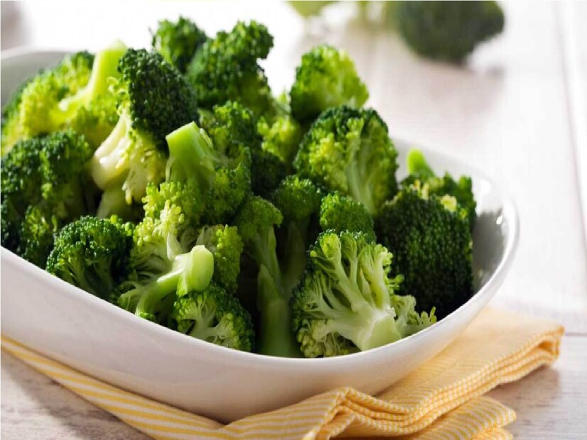 *ব্রোকলি: তিল বীজের মতোই এক কাপ ব্রোকোলি থেকে প্রায় ৮৭ মিলিগ্রাম ক্যালসিয়াম পাওয়া যায়। সংগৃহীত ছবি।