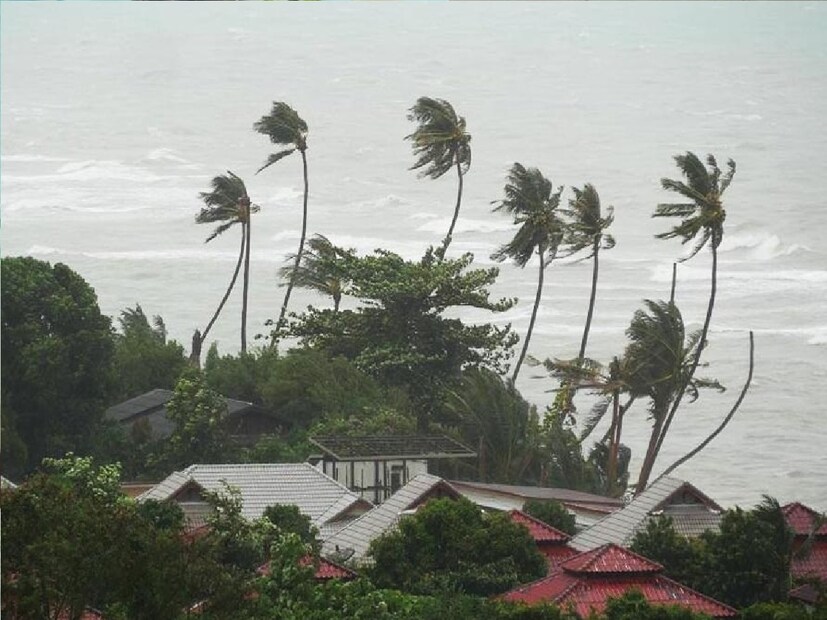 NOAA NCEP-GFS-র আবহাওয়ার মডেলটি IMD-GFS মডেলের সঙ্গে ল্যান্ডফলের স্থান এবং ওড়িশায় প্রভাব সম্পর্কে একমত, কিন্তু মডেলটি ২৪/২৫ অক্টোবর ল্যান্ডফলের তারিখ ভবিষ্যদ্বাণী করে।