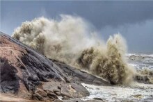 সাগরে ঘনানো নিম্নচাপ এবার হচ্ছেই ঘূর্ণাবর্ত, বাংলায় আবহাওয়ার কী খেল, ভিডিও