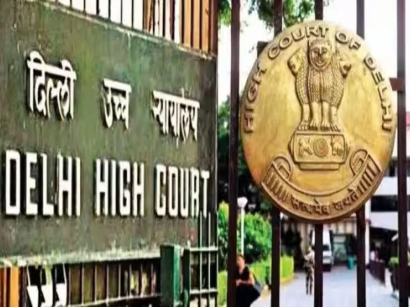 হাইকোর্টের এই সিদ্ধান্ত সব বাড়ির ছেলে, পুত্রবধূ ও নাতি-নাতনিদের পড়তে হবে। কারণ এটা না জানা থাকলে এও হতে পারে যে আপনিও যদি এমন আচরণ করেন তাহলে আপনাকেও বাড়ি খালি করতে হবে, না হলে ৮০ বছর বয়সী এক নারীর ছেলে, জামাই ও নাতি-নাতনিকে। এই বাড়িতে সবাই একসঙ্গে থাকত। Photo- File