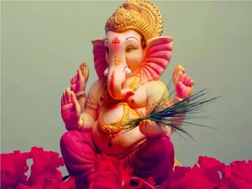 গণেশ চতুর্থীতে ঘুরবে ভাগ্যের চাকা! শুভ যোগে বাড়িতে আনুন গণেশের প্রিয় 'এই' জিনিস