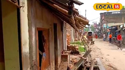 ৭ বছরের মেয়েকে যৌন হেনস্থার অভিযোগে উত্তপ্ত এলাকা! চলল ভাঙচুর, লাঠিচার্জ পুলিশের ৭ বছরের মেয়েকে যৌন হেনস্থার অভিযোগে উত্তপ্ত এলাকা! চলল ভাঙচুর, লাঠিচার্জ পুলিশের